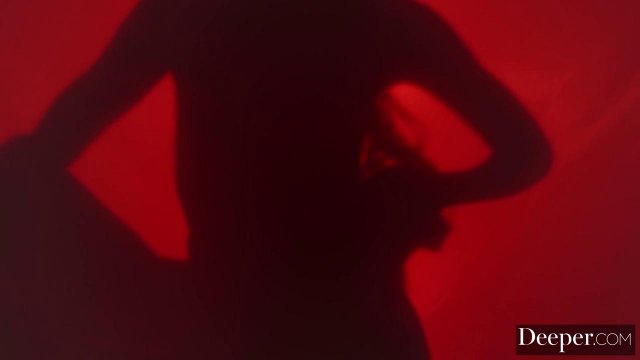 Превью Худенькая азиатка громко кончает от страстного траха на рассвете № 35652