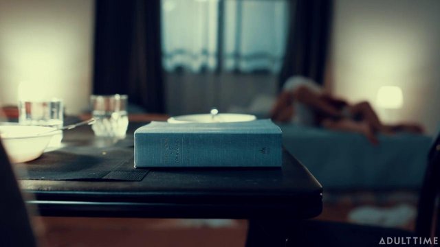 Превью Две лучшие подружки наконец-то признались друг другу в любви № 35838