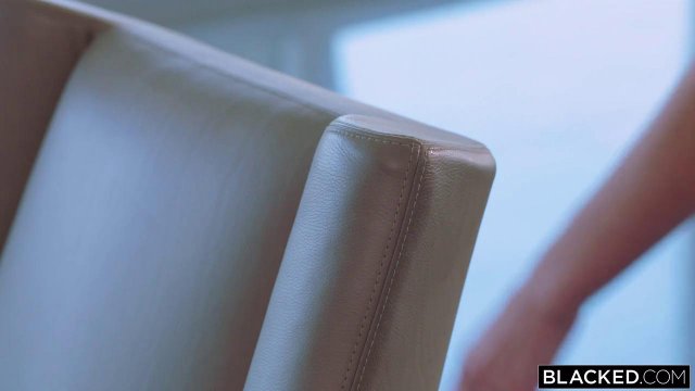 Превью Курортный роман блондинки с нигером № 36824