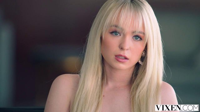 Превью Мужчина оттрахал рыжую мулатку с сексуальными кудряшками № 39546