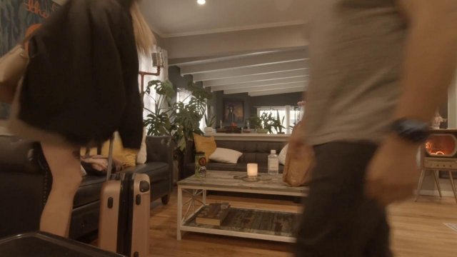 Превью Худая сучка порвала анал и киску двумя членами № 41725
