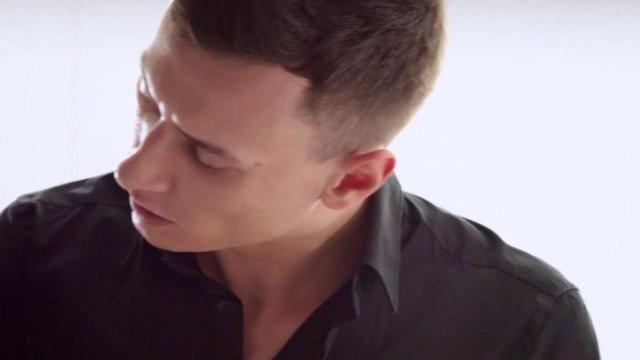 Превью Дрочит киску девушки игрушкой и эротично трахает № 41780